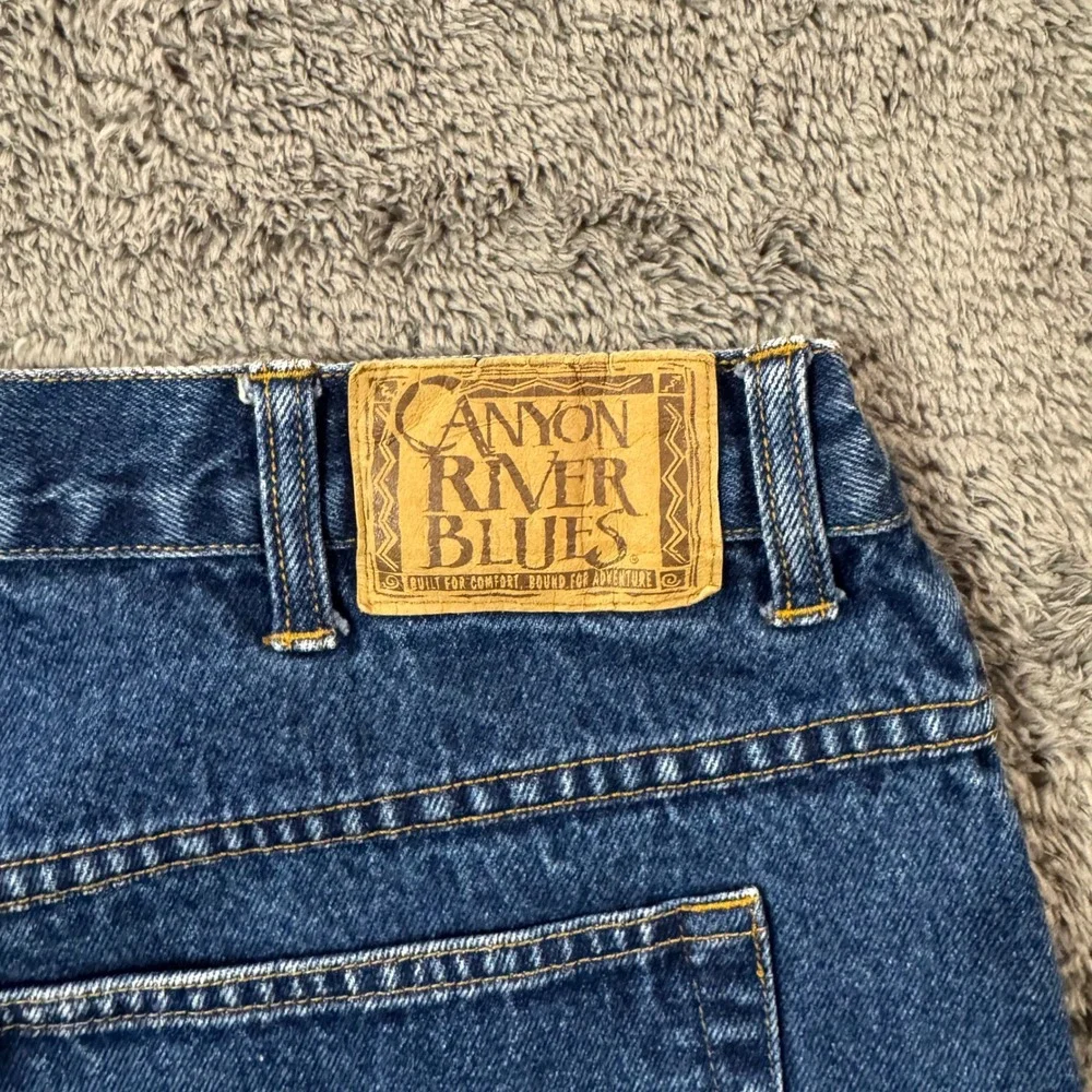 Canyon River Blues Mens 36 Relaxed Fit Denim Shorts Blue Mid Wash Cotton Jorts